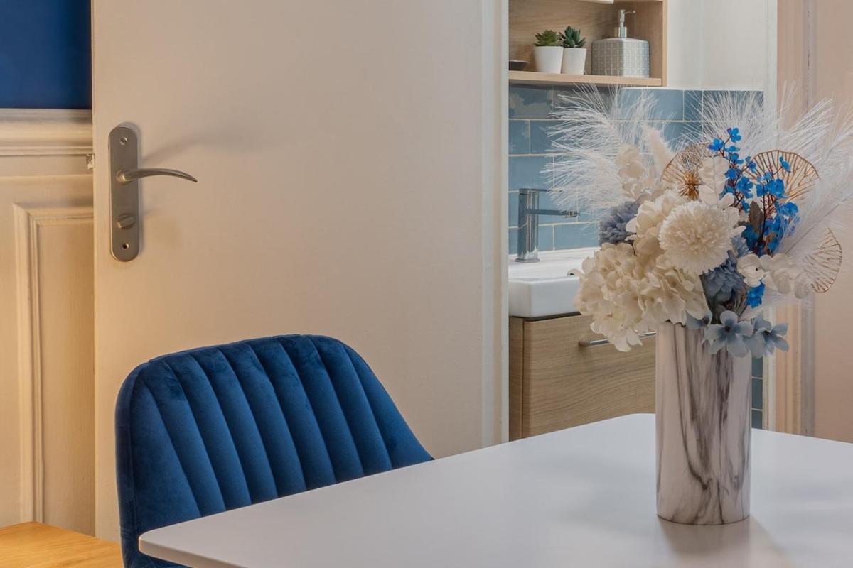 Appartement Douillet Pour 2 Au Coeur De Montmartre-ii Parijs