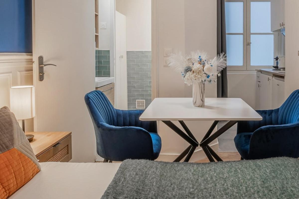 Appartement Douillet Pour 2 Au Coeur De Montmartre-ii Parijs